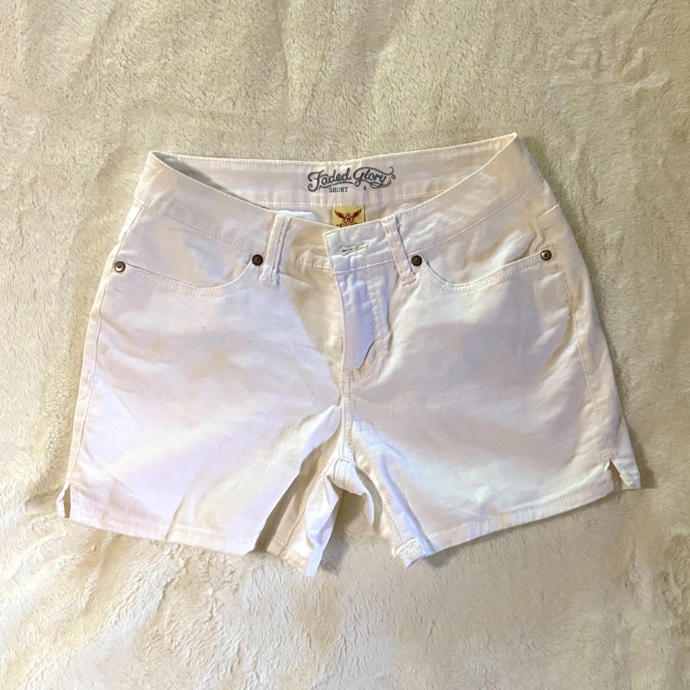 White jean shorts